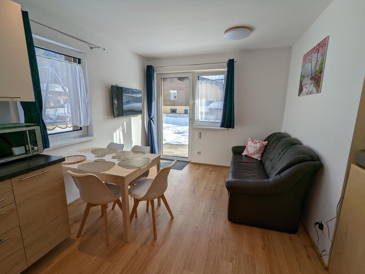 Appartment Dutzler Занкт-Мартін-ам-Тенненґебірґе Екстер'єр фото